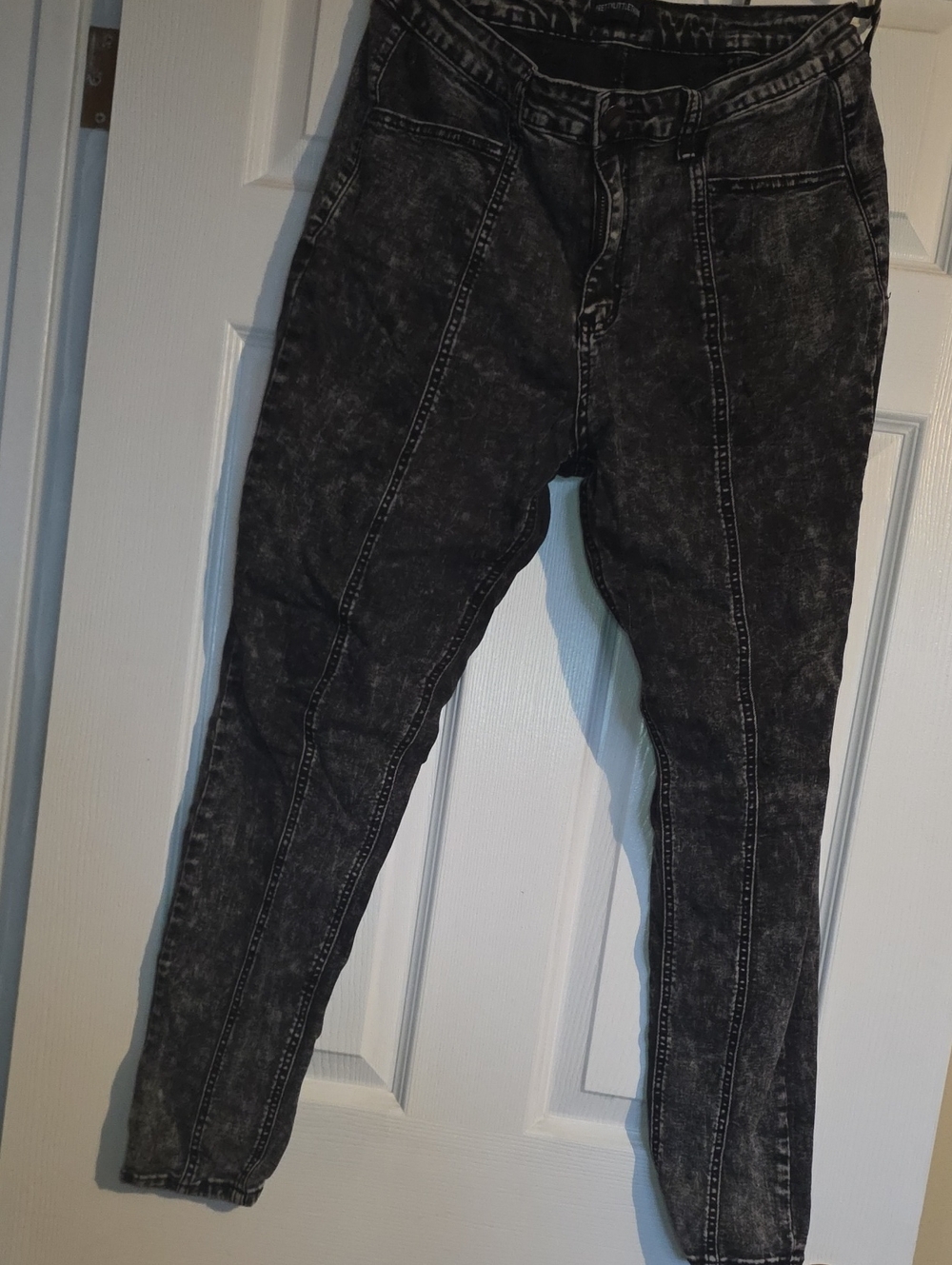 PrettyLittleThing Black Acid-Wash Skinny Jeans